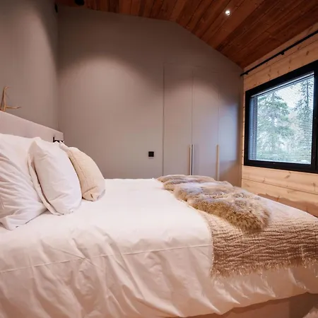 Апартаменты Kide Колари